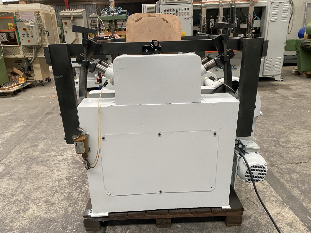 Usato Mortasatrice per sedili di sedie tipo Old America o similari