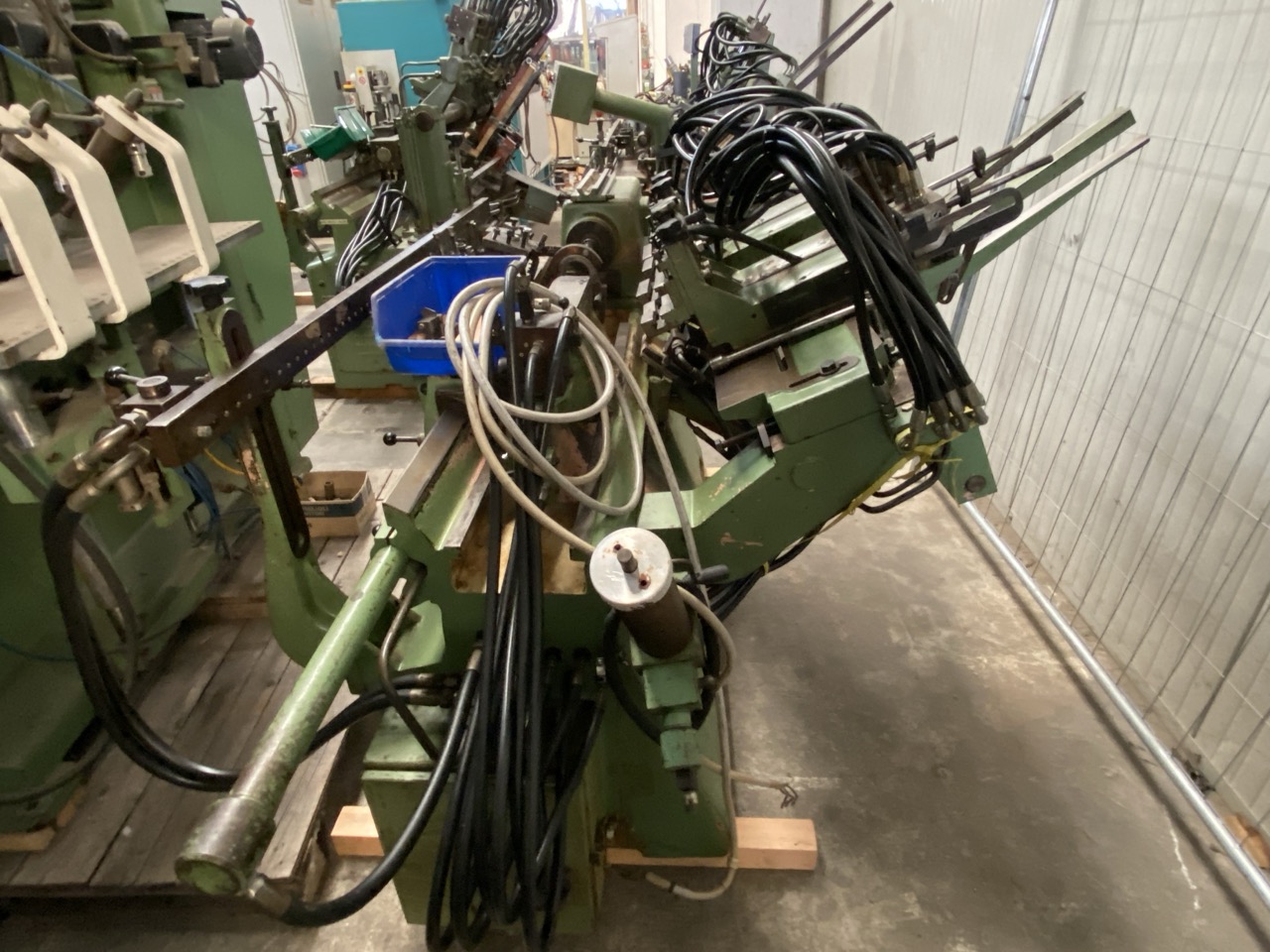 Usato OMA 900 Tornio automatico con caricatore