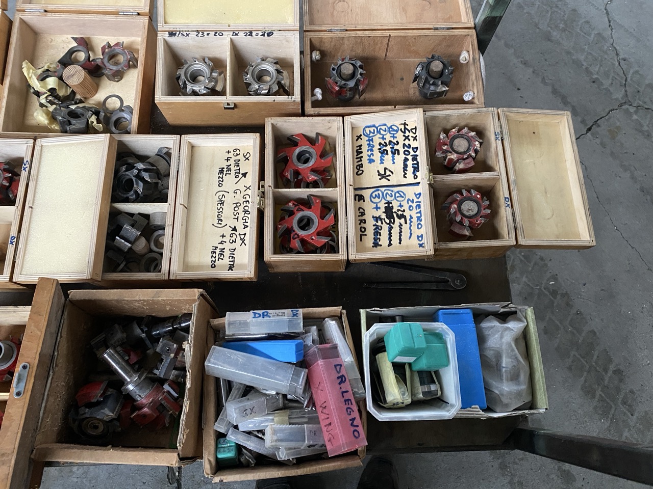 Usato Gruppi di frese per Tenonatrici Stondandi doppie Bacci o Balestrini