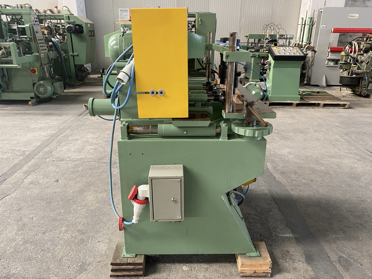 Usato Foratrice orizzontale a 4 mandrini