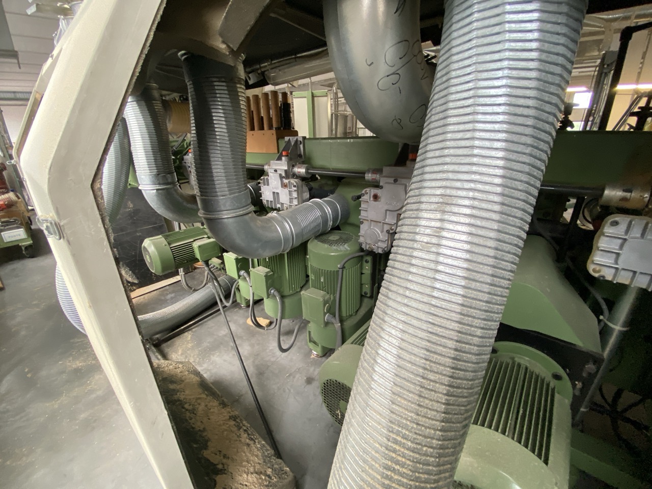 Usato Impianto completo 1994 Weinig U23 + Friulmac FN3 + giostra convogliatrice + nastro di ritorno + accessori