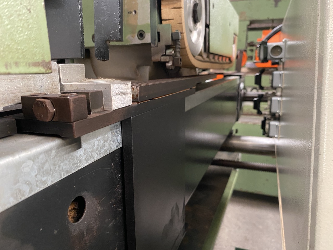 Usato 1995 Friulmac FN7 1300 Troncatrice Fresatrice per teste di Parquet o prodotti simili