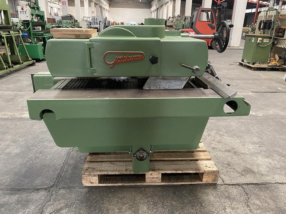 Usato Gabbiani Multilame con tappeto da cm. 30 e motore 20 HP