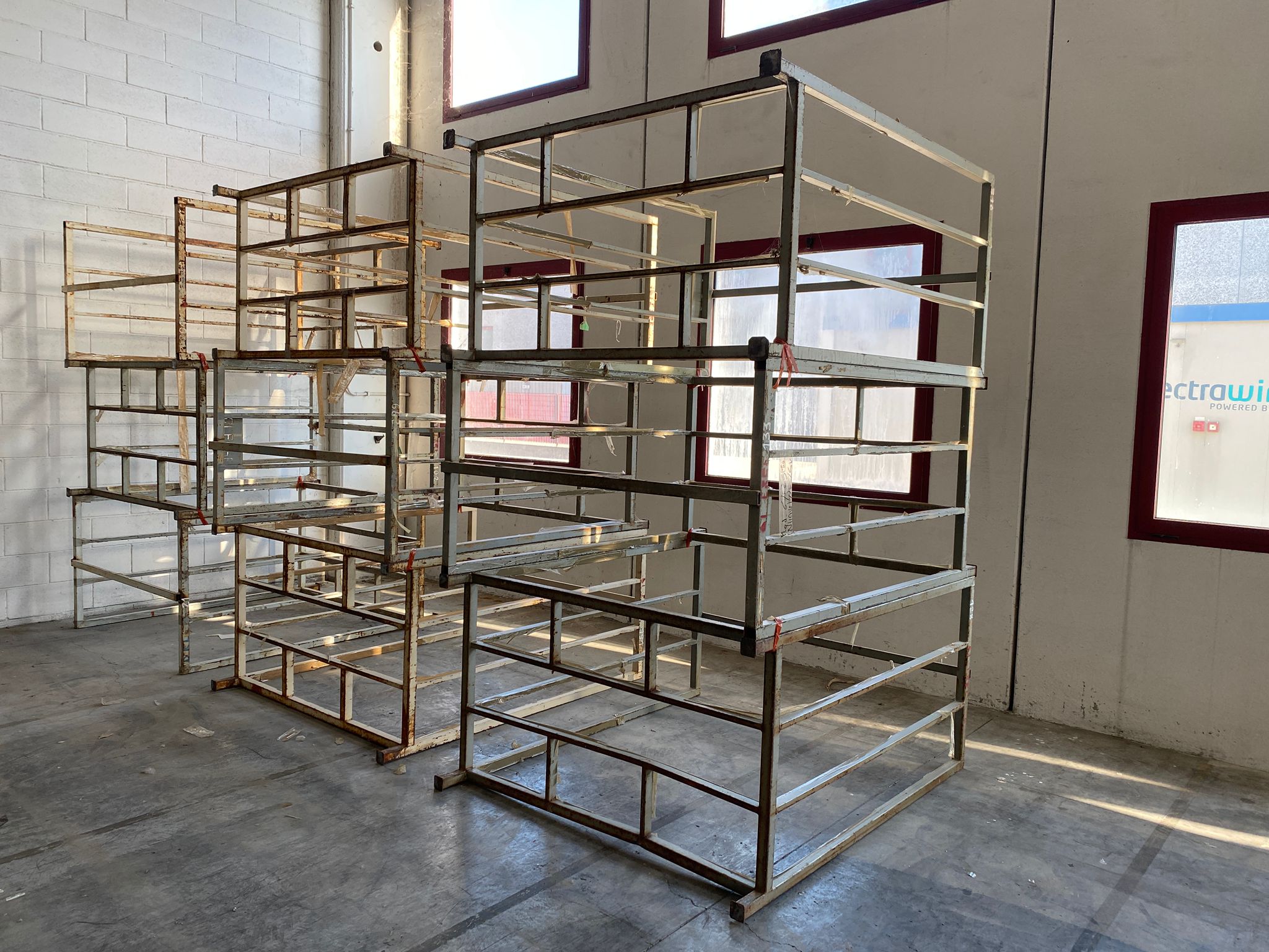 Usato Stock di 40 Pedane in ferro