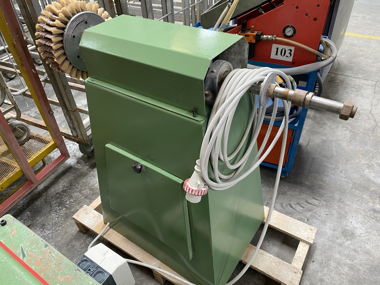 Usato OMA Spazzolone con testa Engis