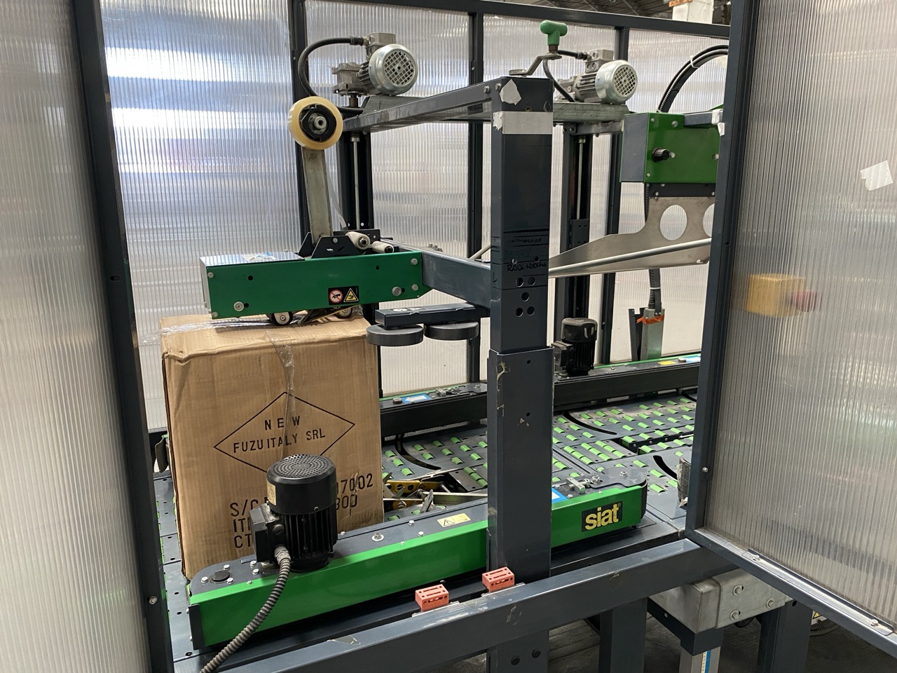 Usato Nastratrice superiore marca Siat