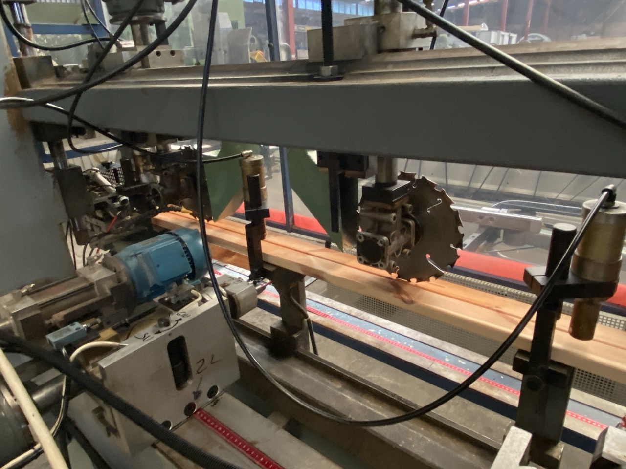 Usato Comec FM/OV2000 CAF Foratrice orizzontale e verticale con gruppi seghe verticali