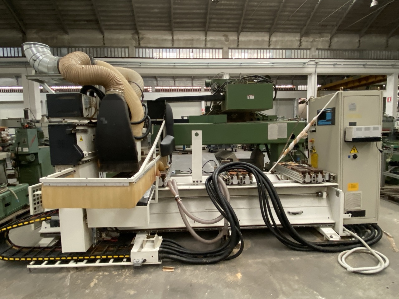 Usato SCM Tech 99L Centro di lavoro