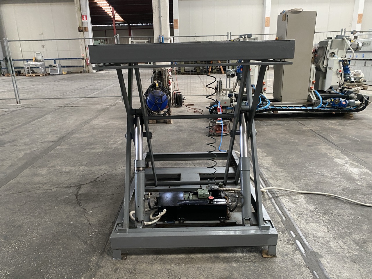 Ricondizionato Pedana di sollevamento idraulica (treppel)