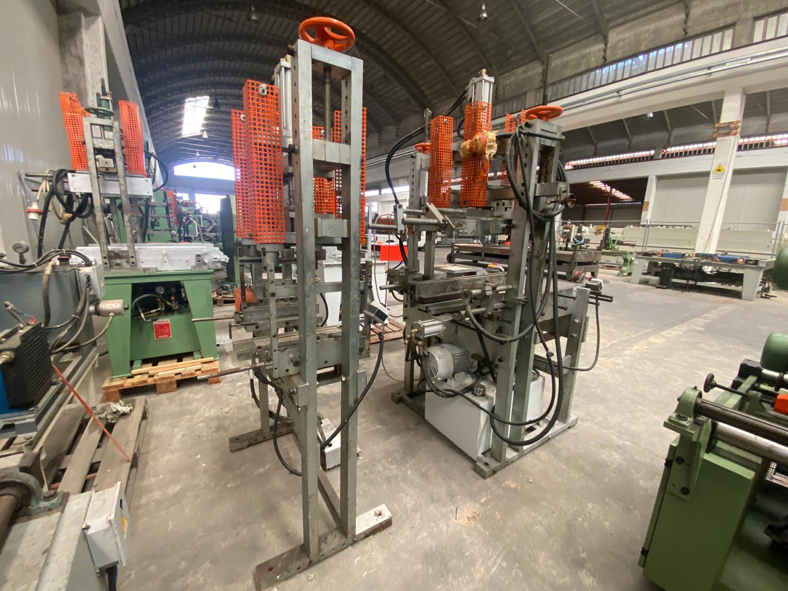 Usato Camam SI/PM Coppia di Strettoi premontaggio per sedie