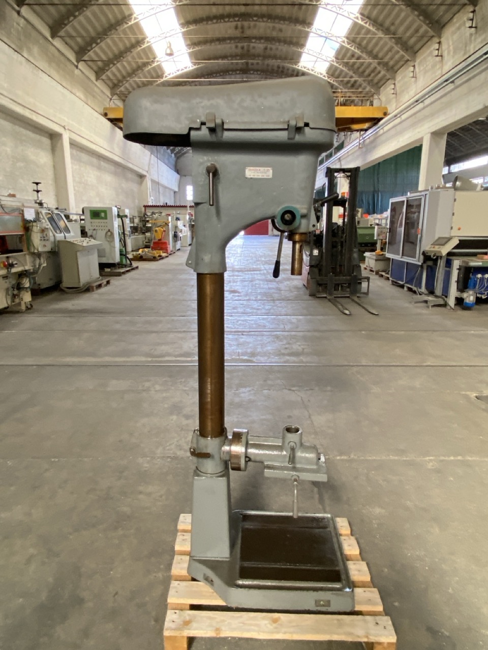 Usato Stock di Trapani a colonna senza motore