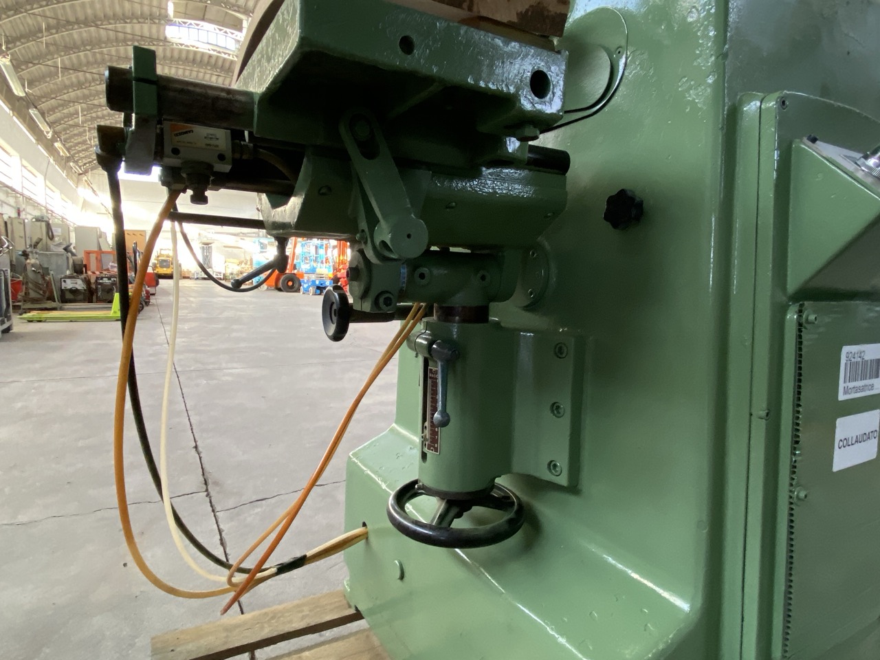 Usato Bacci Mortasatrice doppia a 1 punta per lato