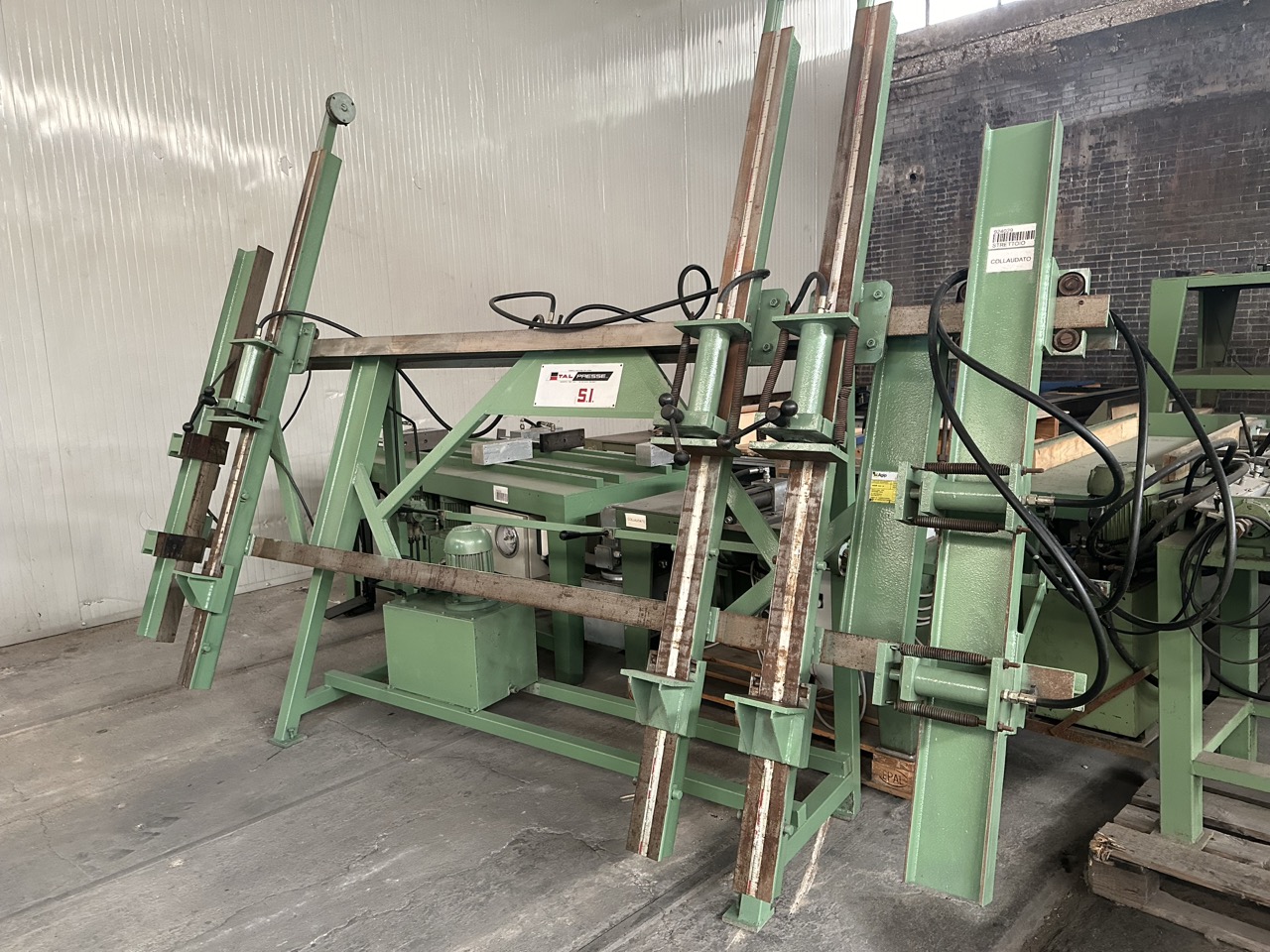 Usato Italpresse Strettoio idraulico per serramenti