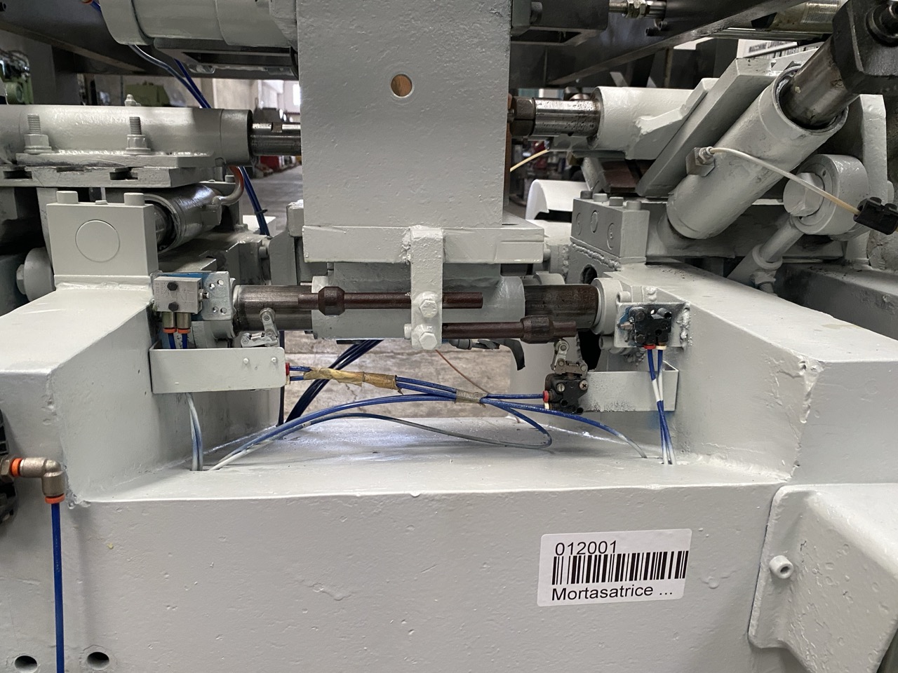 Usato Mortasatrice per sedili di sedie tipo Old America o similari