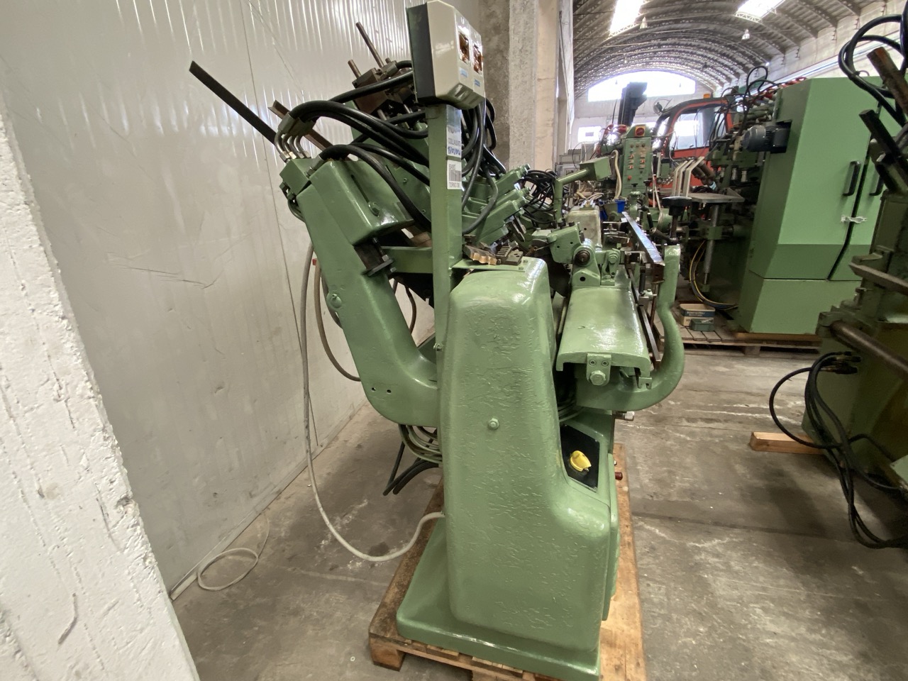 Usato OMA 600 Tornio per legno automatico, con caricatore