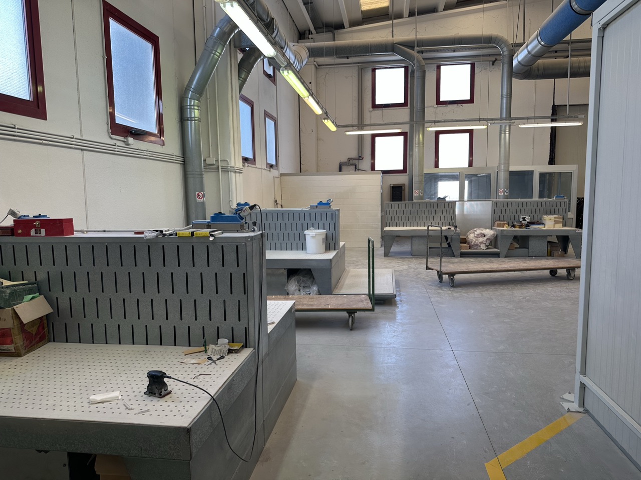 Usato Impianto automatico di verniciatura per sedie