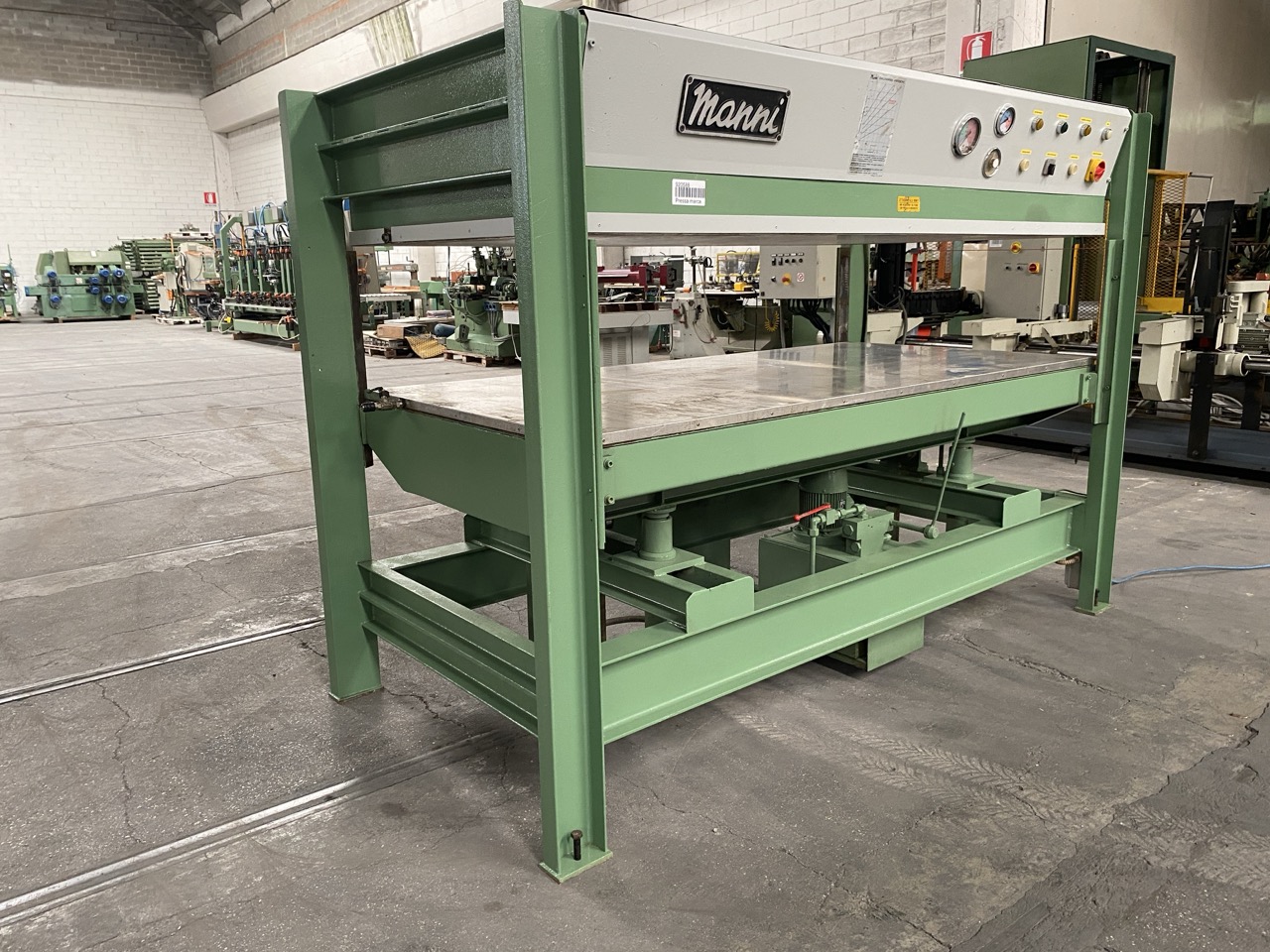 Ricondizionato Pressa marca Manni