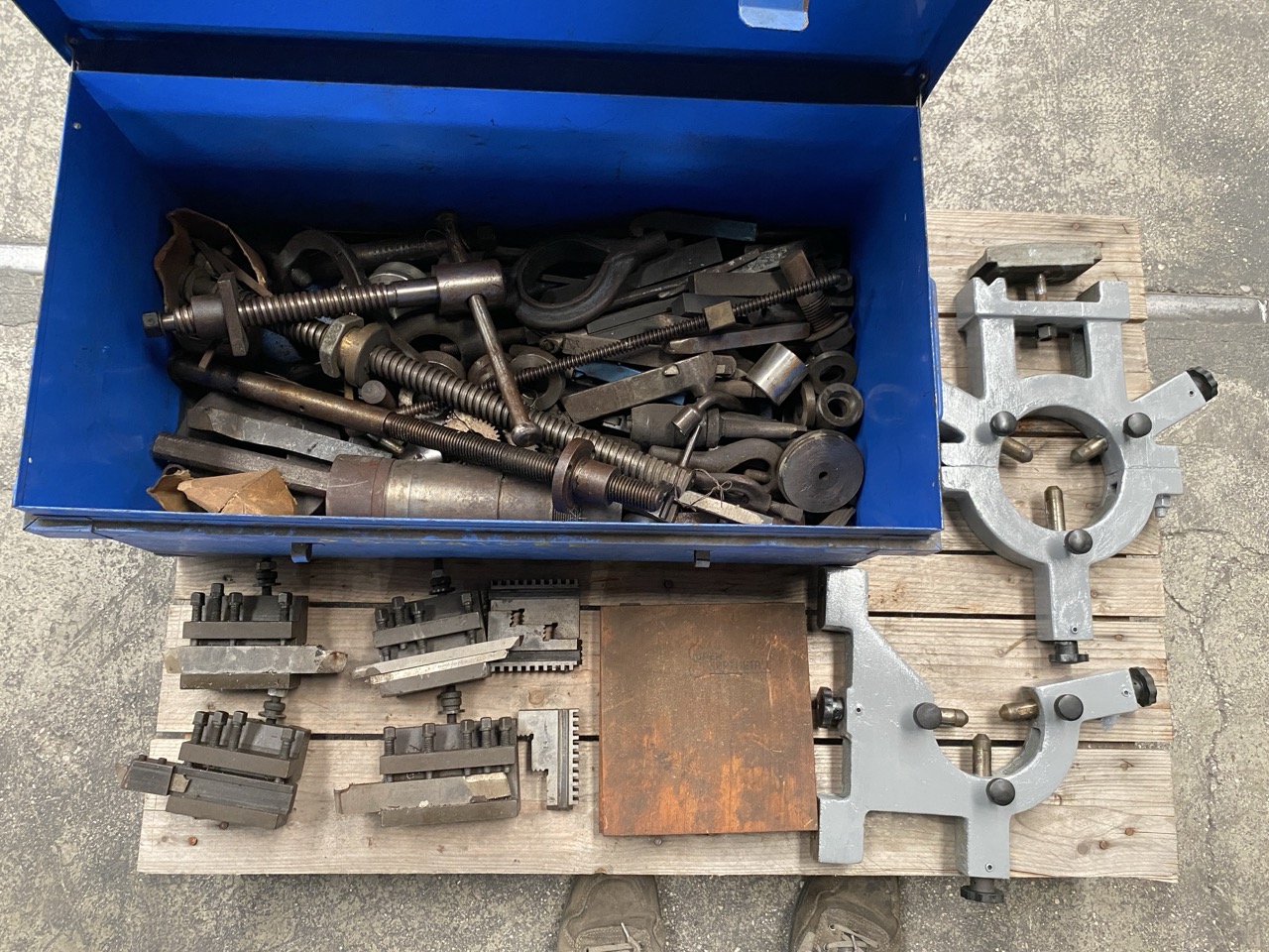 Ricondizionato Nosotti T200/1500 Tornio usato lavorazione ferro completo di accessori