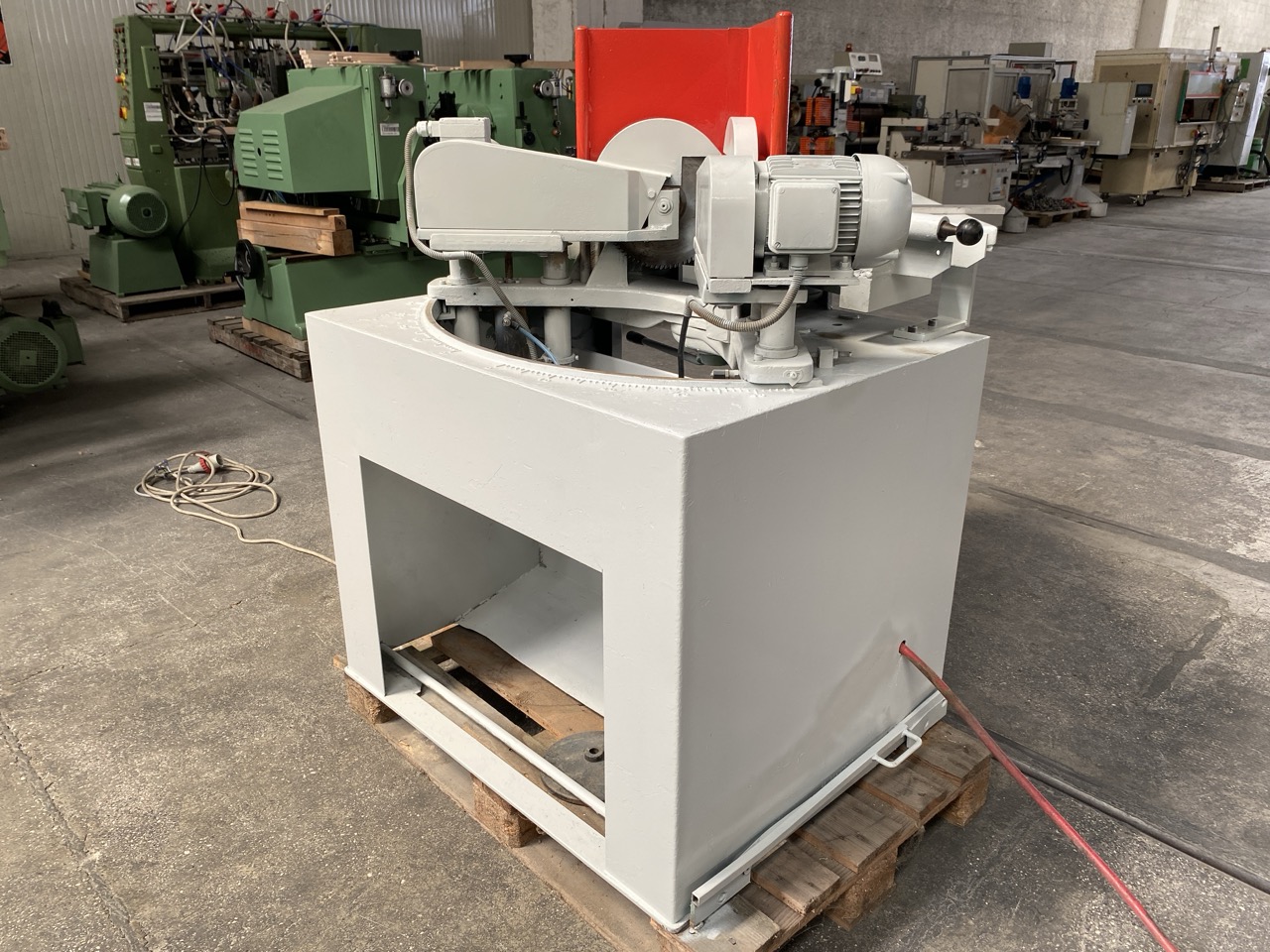 Usato Troncatrice verticale doppia inclinabile