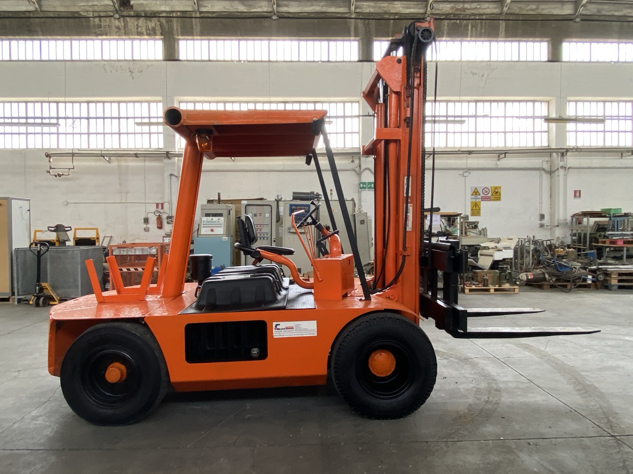 Usato Sollevatore Lugli, diesel, portata 6 Ton