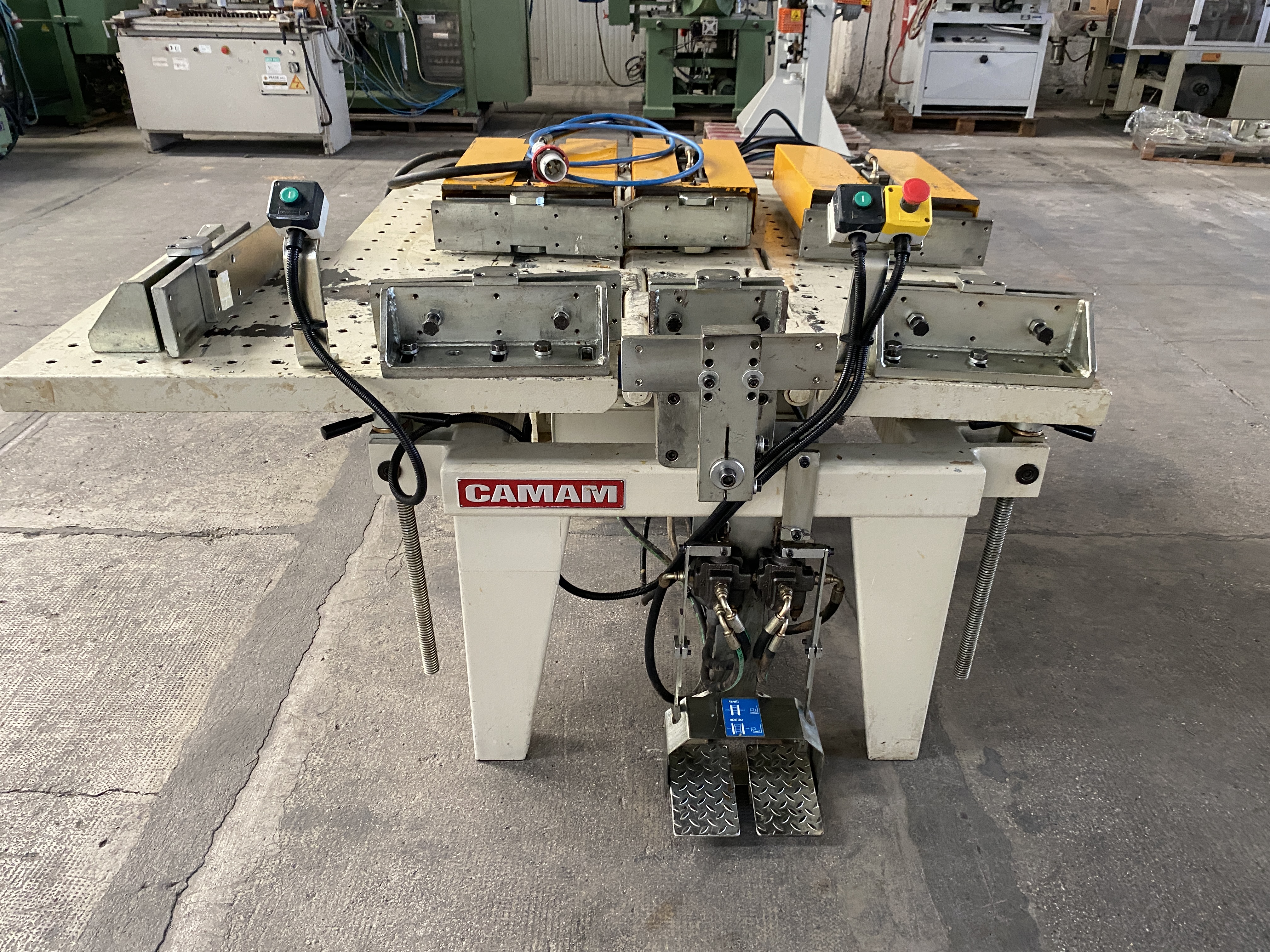 Usato 2002 Camam SI/3L/GI Strettoio idraulico a libro