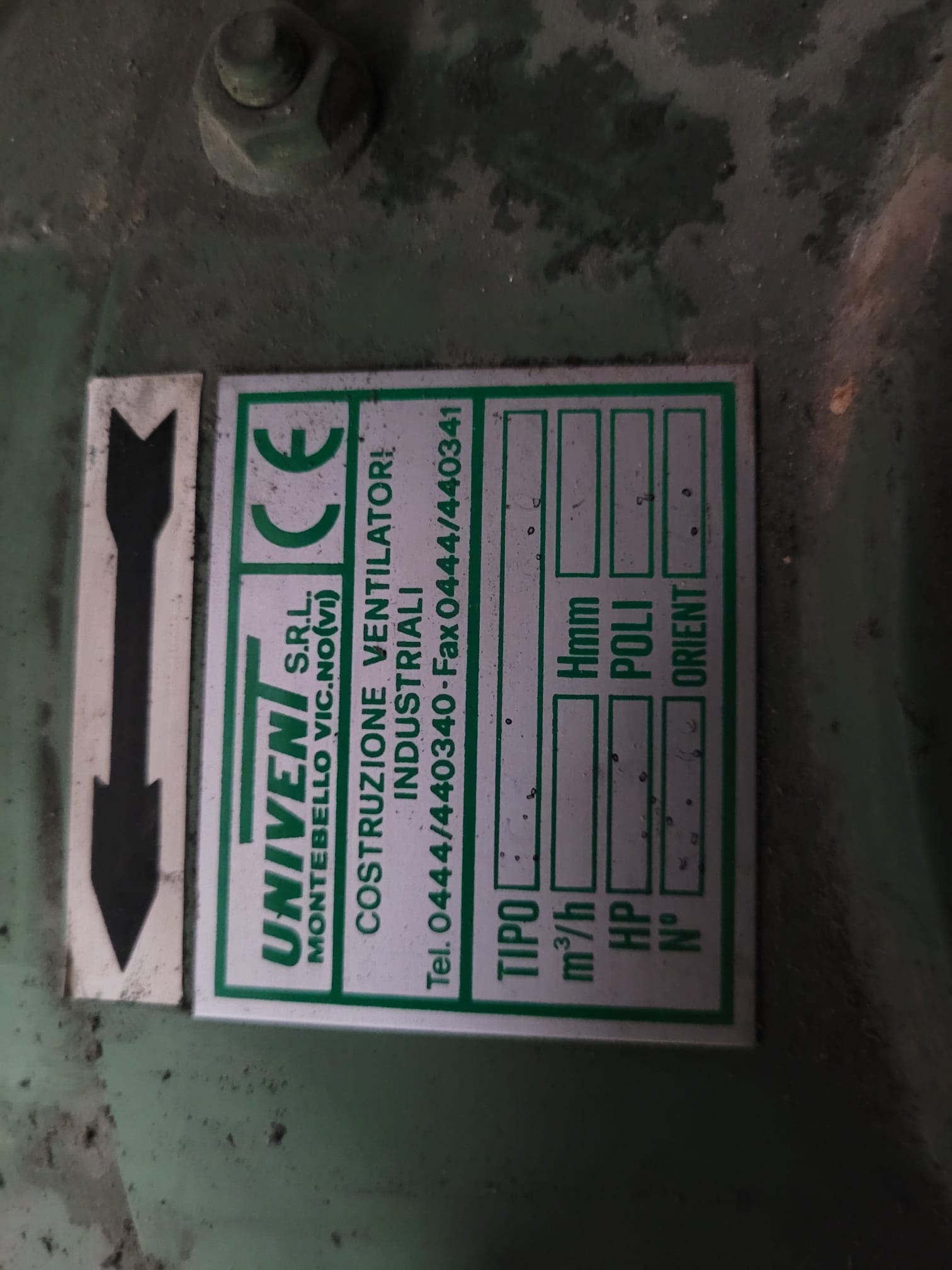 Usato 1996 Uniconfort CMT/F 45 Generatore di acqua calda alimentato a trucioli / legna