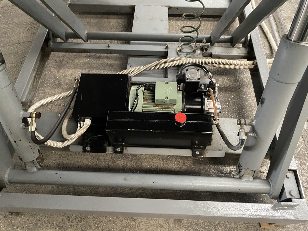 Ricondizionato Pedana di sollevamento idraulica (treppel)