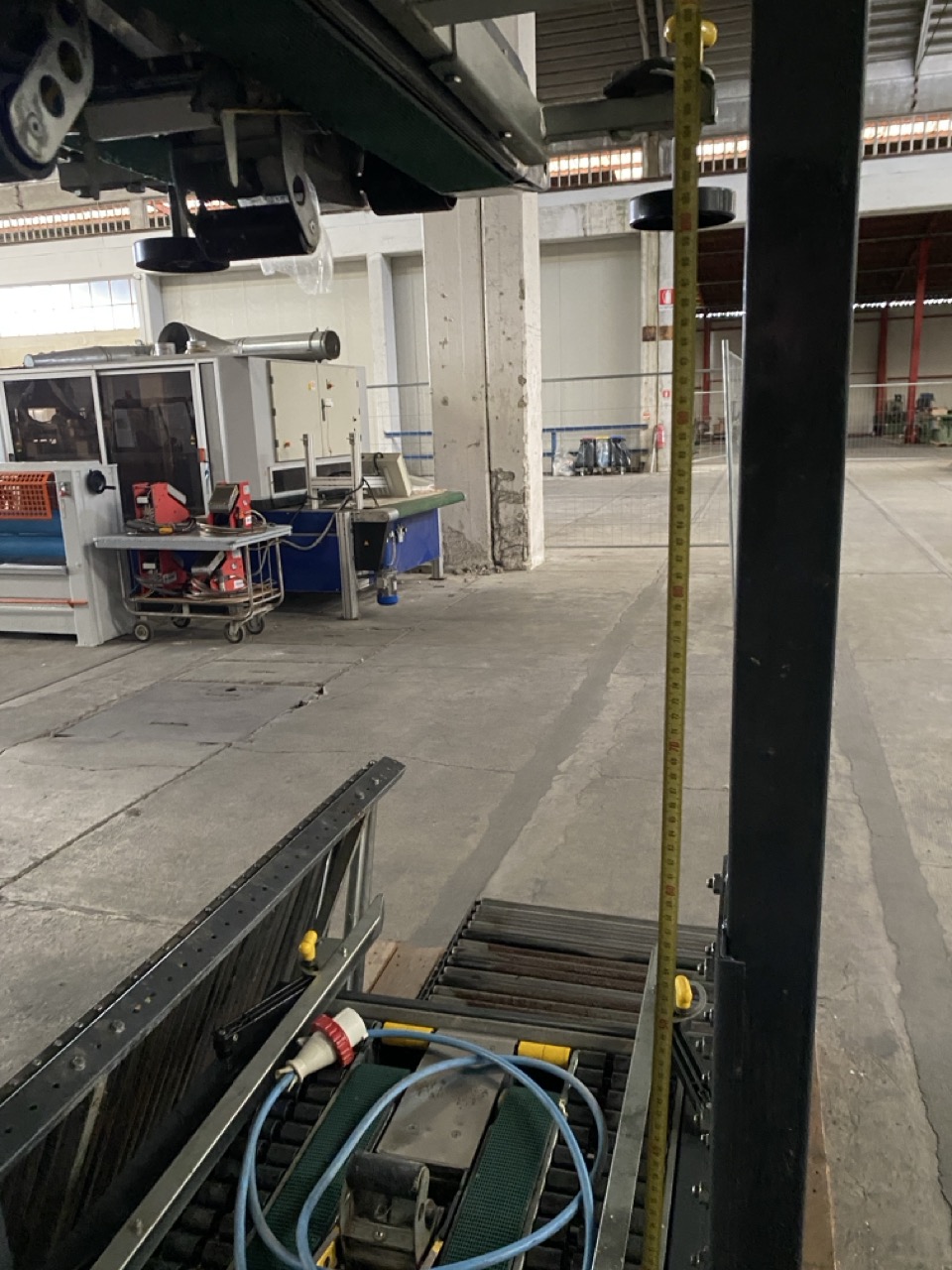 Usato Siat SM26 Scocciatrice superiore e inferiore completa di rulliere di carico e scarico.