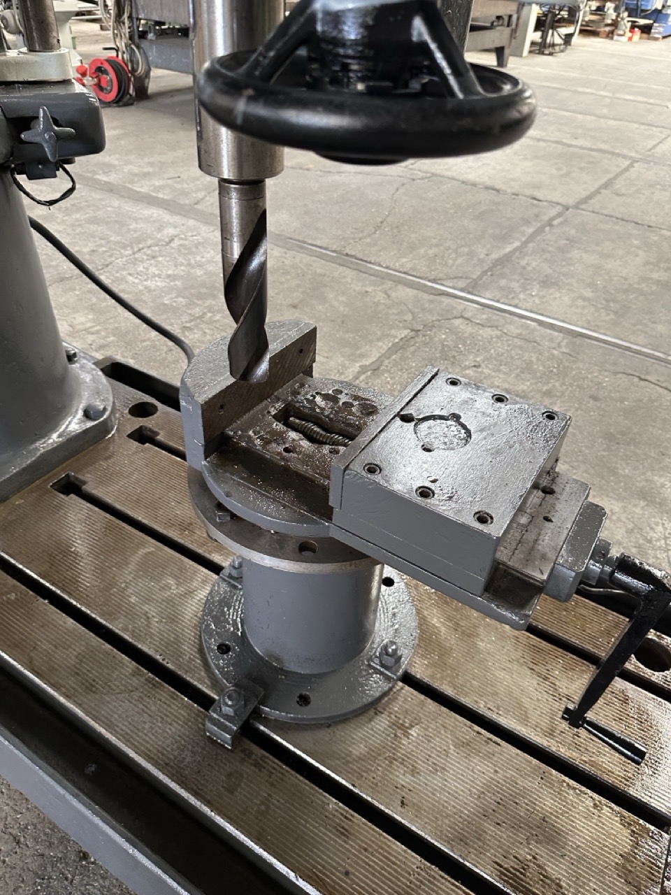 Usato Kolb Trapano a colonna per ferro