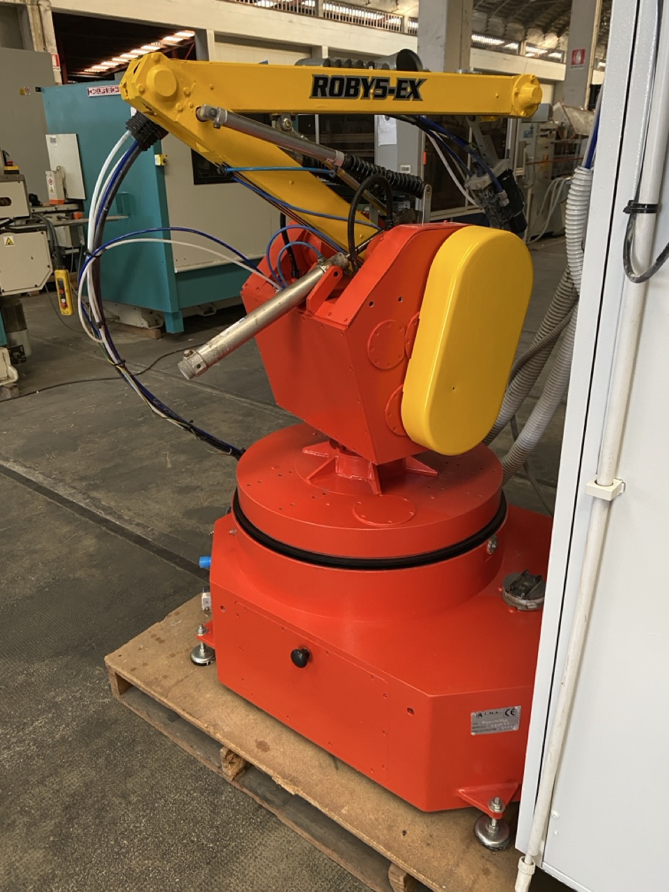 Usato 1997 CMA Roby 5 EX Robot di verniciatura antropomorfo (auto apprendimento) completo di pistola elettrostatica e generatore