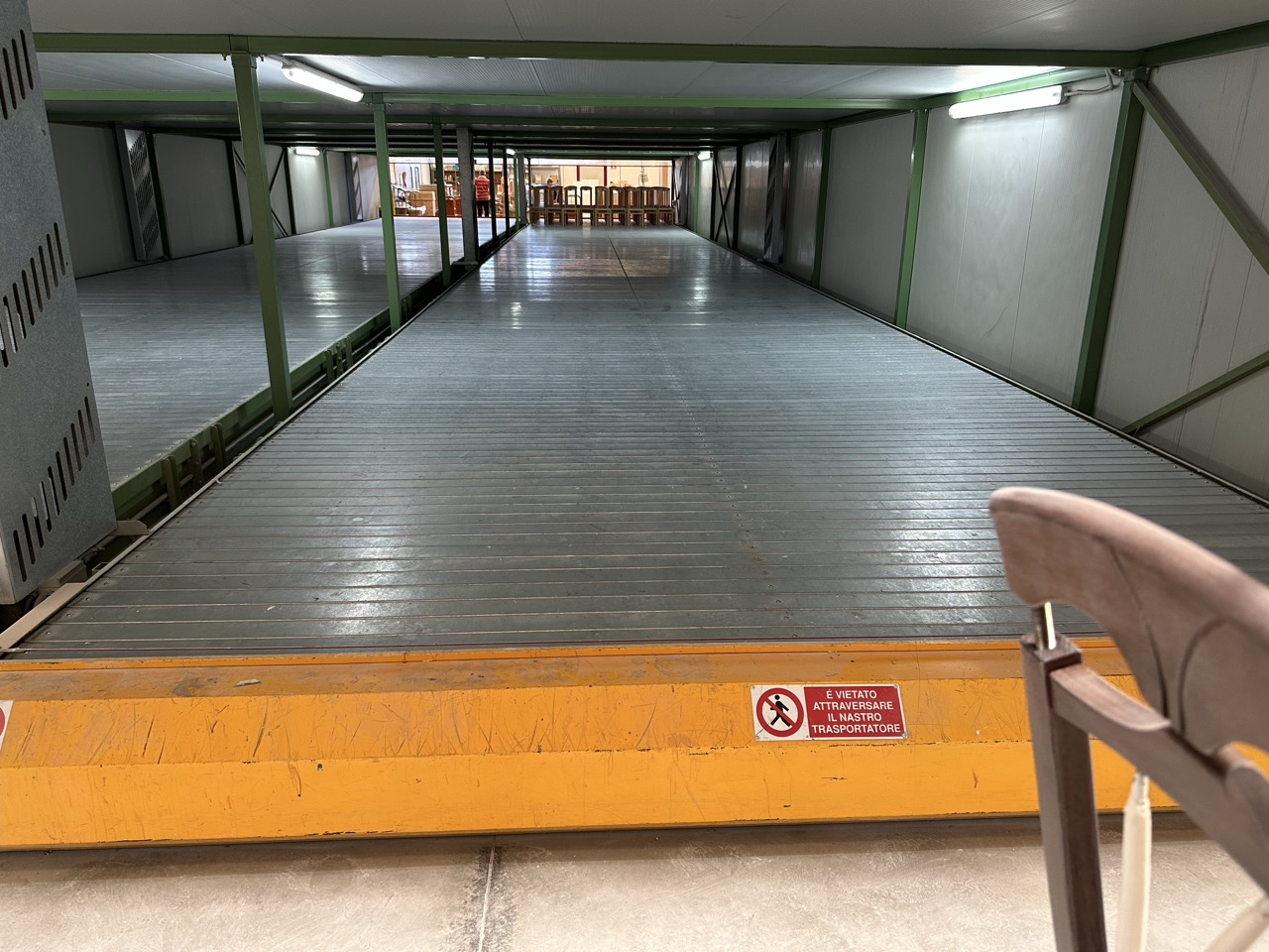 Usato 1999 CM Nastri a tapparelle per asciugatura sedie o prodotti simili verniciati