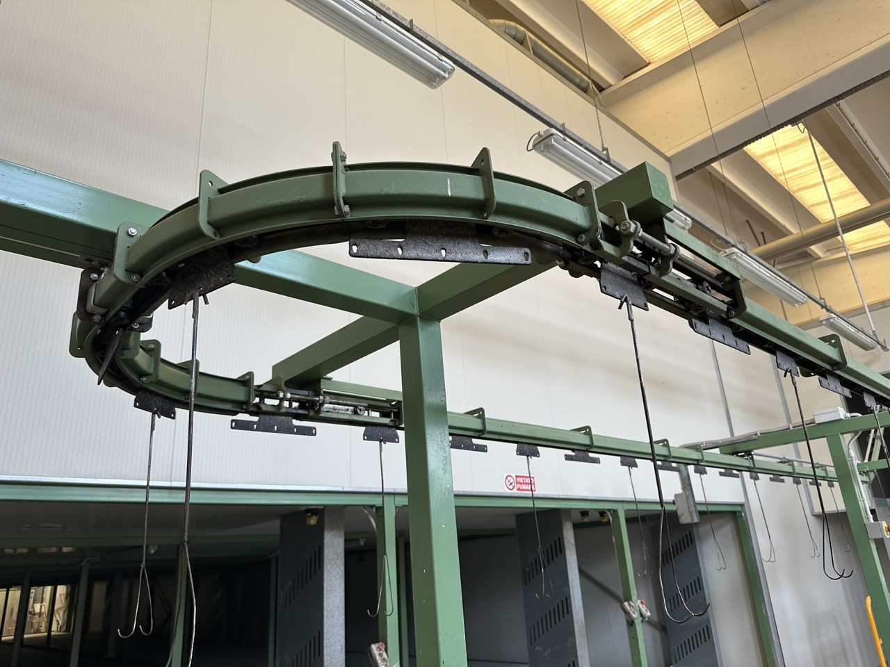 Usato Impianto automatico di verniciatura per sedie