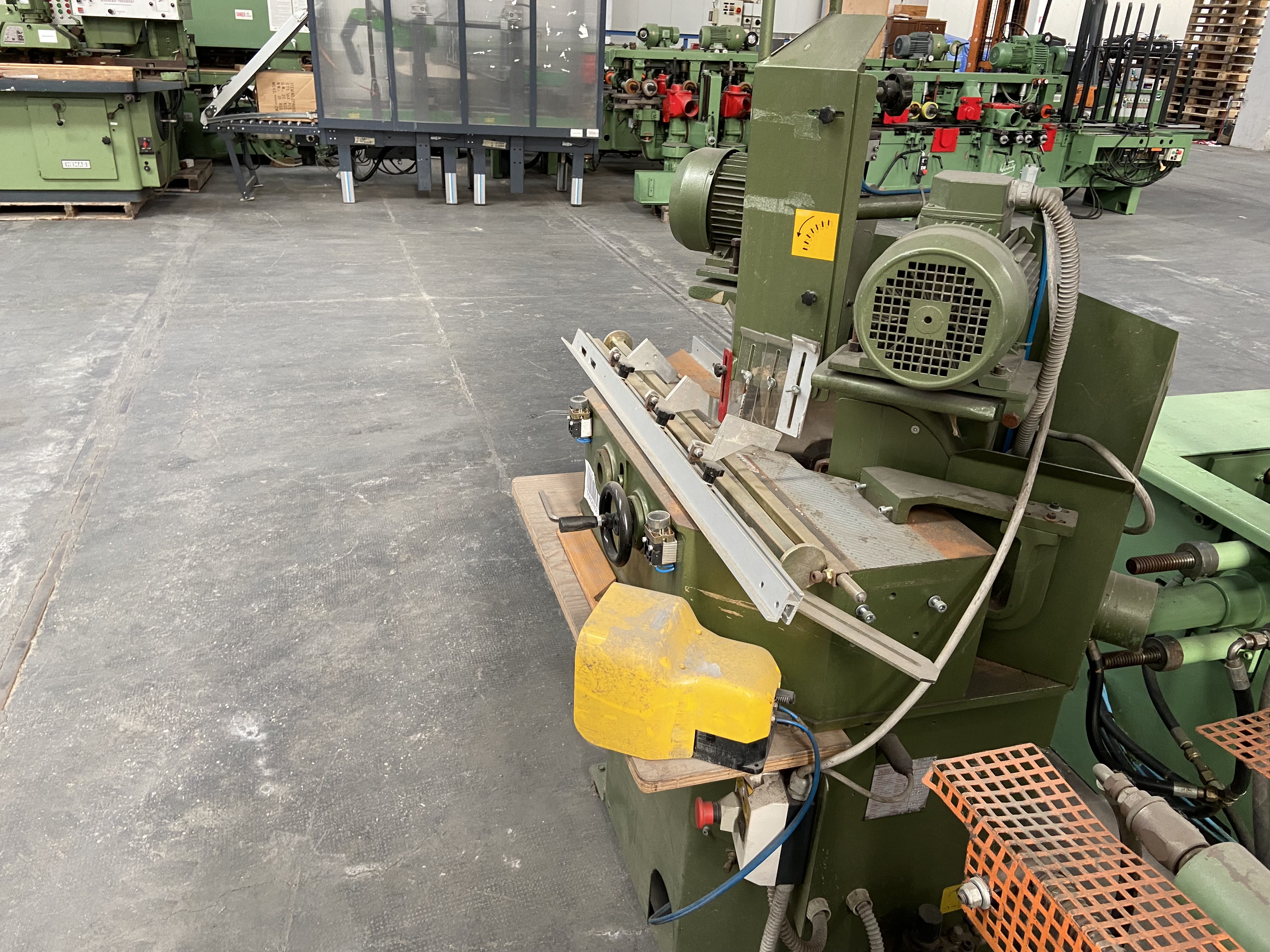 Usato Motta Troncatrice 45° per cornici