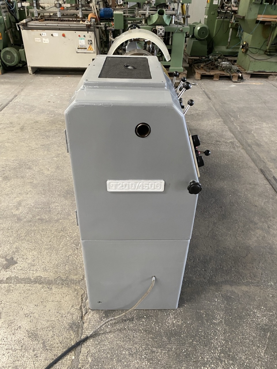 Ricondizionato Nosotti T200/1500 Tornio usato lavorazione ferro completo di accessori