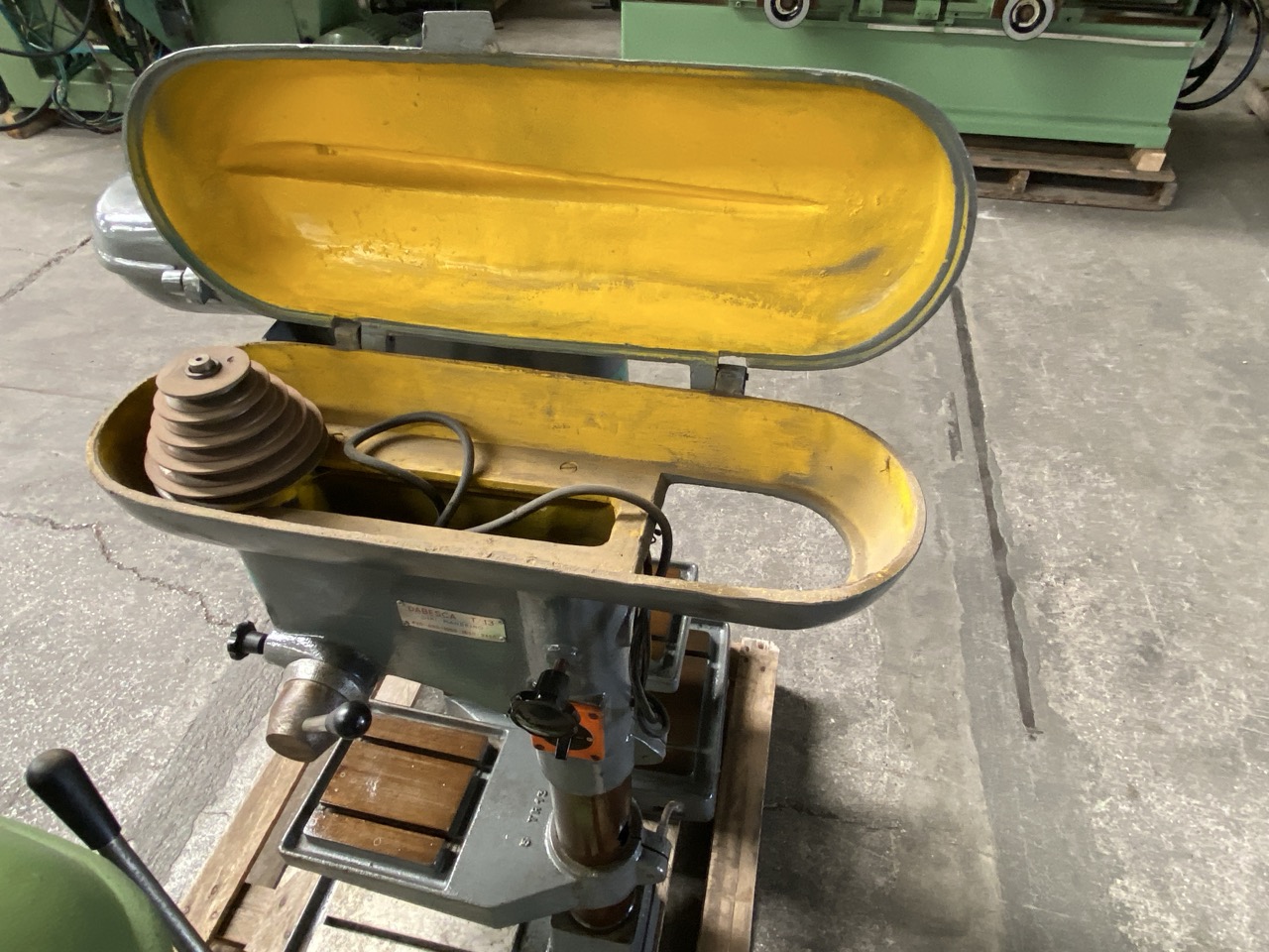 Usato Stock di Trapani a colonna senza motore