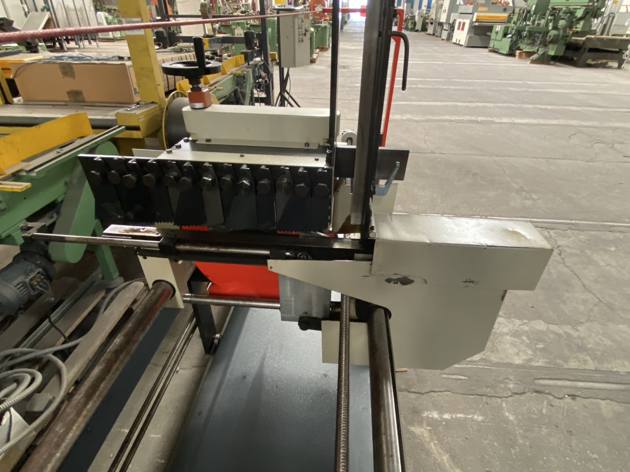 Usato 2002 Friulmac DUALFEED Troncatore - Caricatore per Scorniciatrice