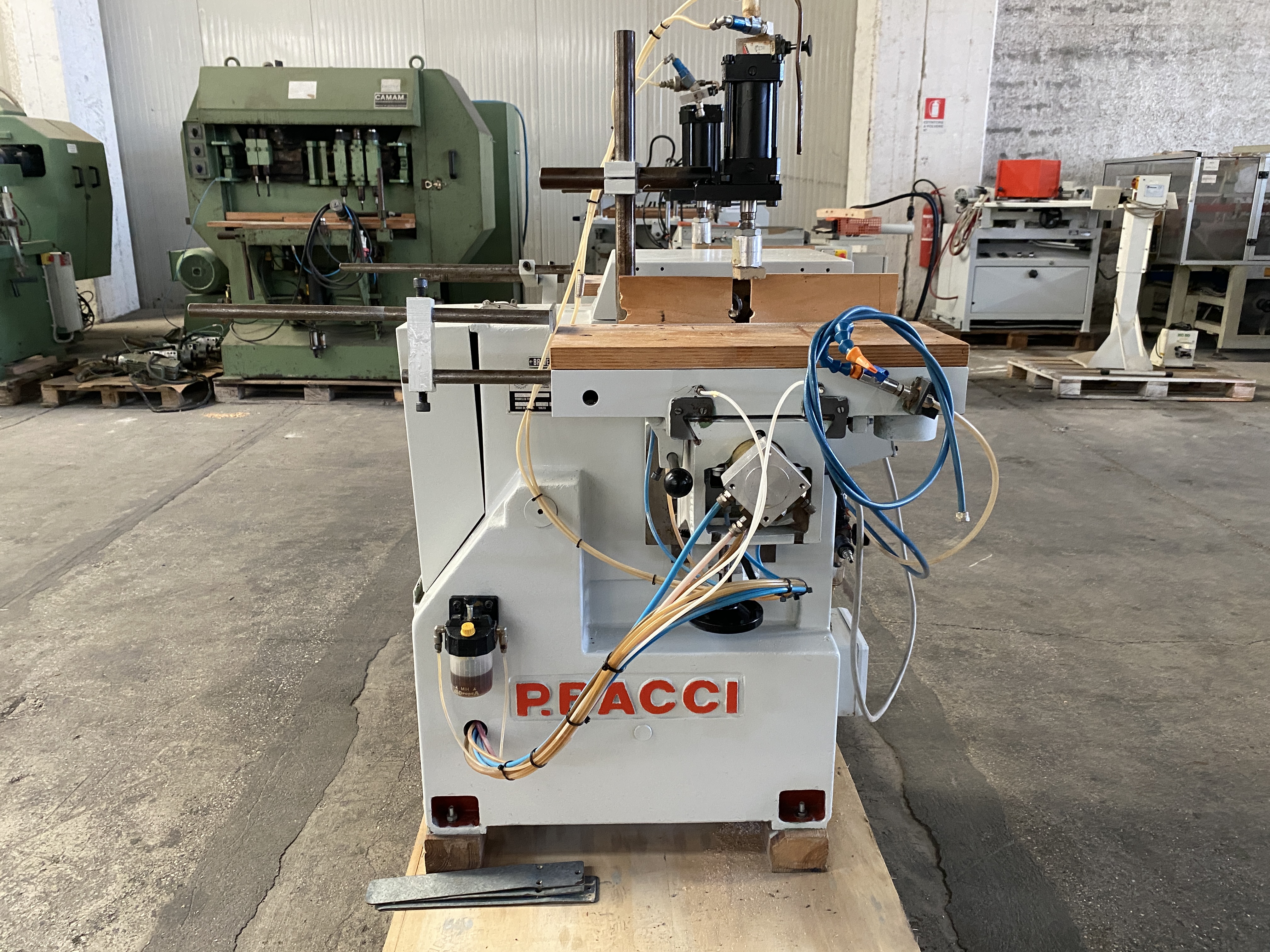 Usato 1995 Bacci MOD Mortasatrice a 2 banchi e 2 punte