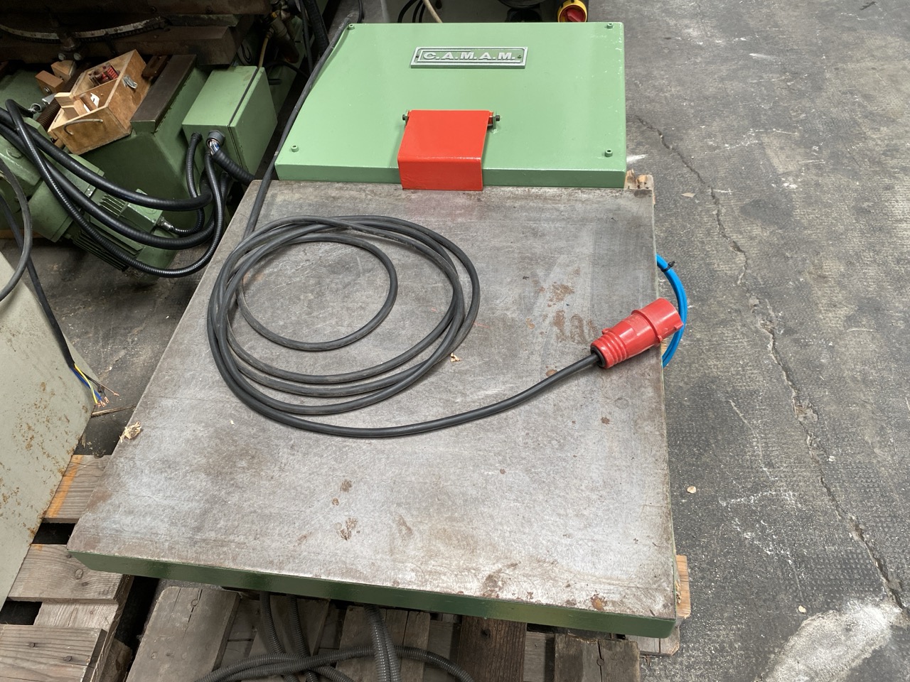 Usato Camam Uguagliatrice Pareggiatrice per gambe di sedie, sgabelli e simili