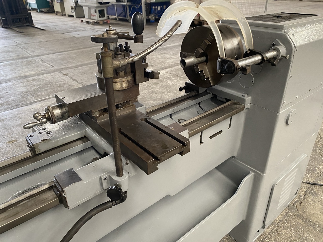 Ricondizionato Nosotti T200/1500 Tornio usato lavorazione ferro completo di accessori