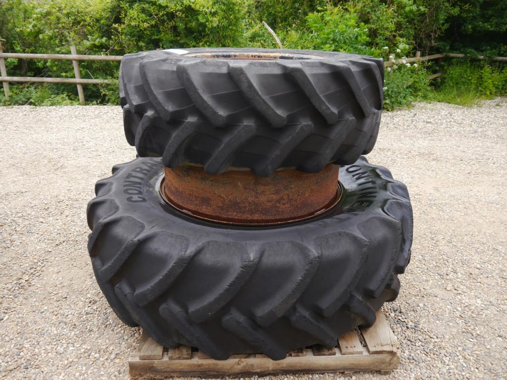 Used Dual Wheels and Tyres