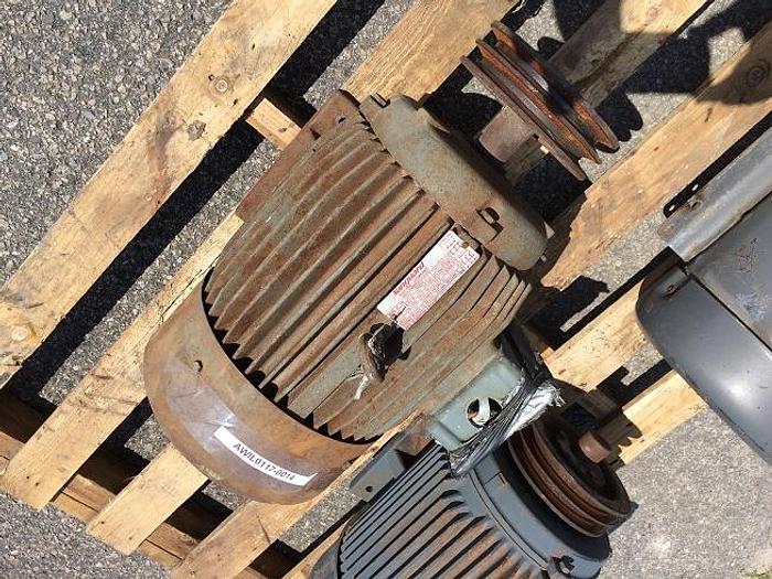 Used Used Vanguard 7.5 HP 3/60/208-230/460 volt motor