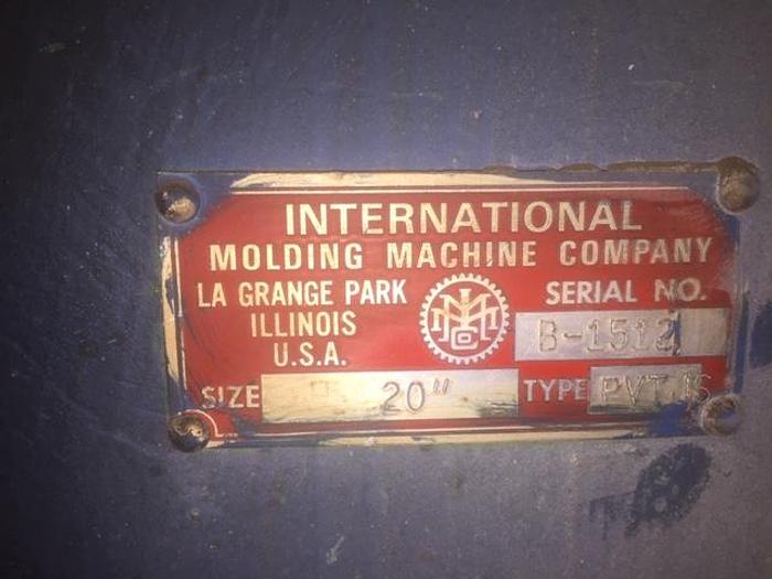 Used INTERNATIONAL ROL-N-RAP