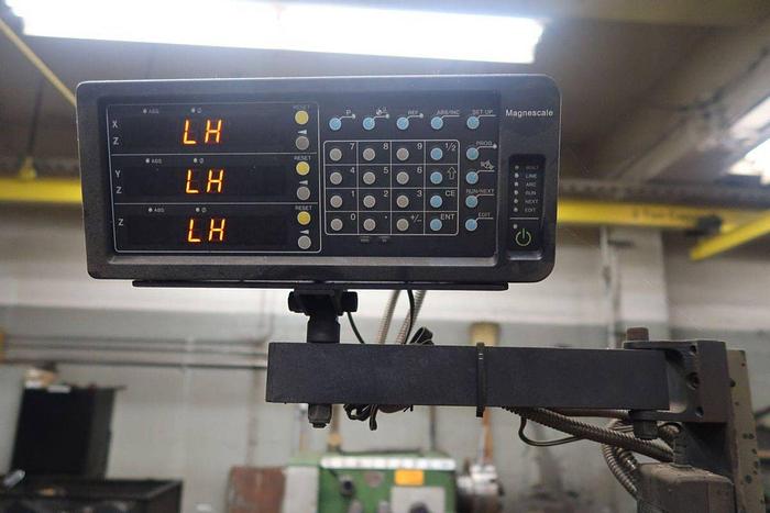 Used SUMMIT GAP BED ENGINE LATHE