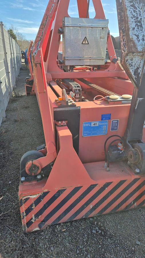 Used Container spreader