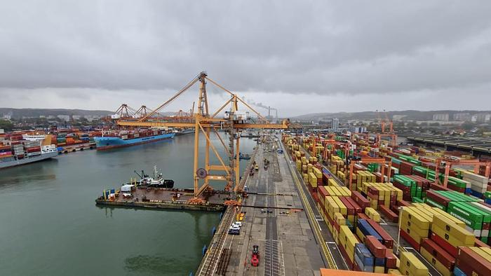 Used 2006 Kone Cranes 50t container crane