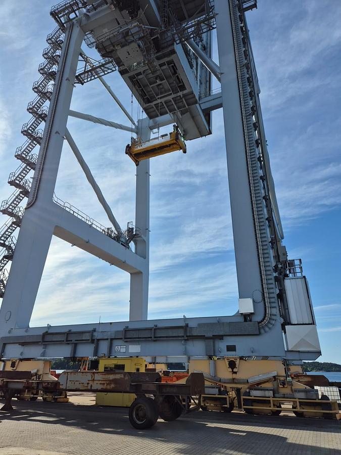 Used Kone Cranes 50t container crane