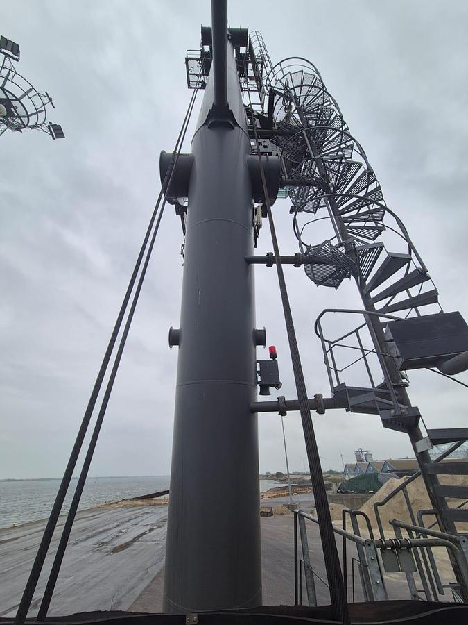 Used Liebherr LHM 280