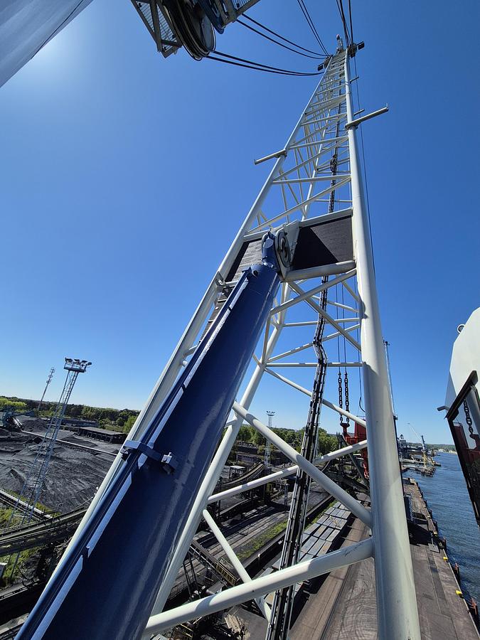 Used Liebherr LHM550