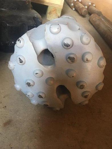 Used 7-3/4" HAMMER BIT QL8 SHANK