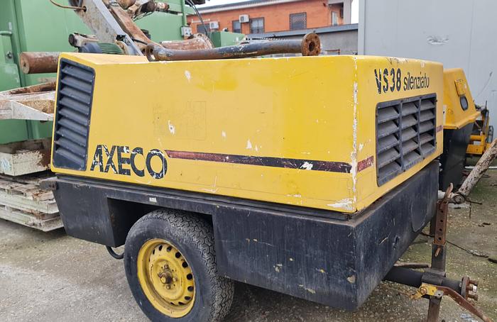 Usato Motocompressore carrellato AXECO VS38 - 3.800 litri